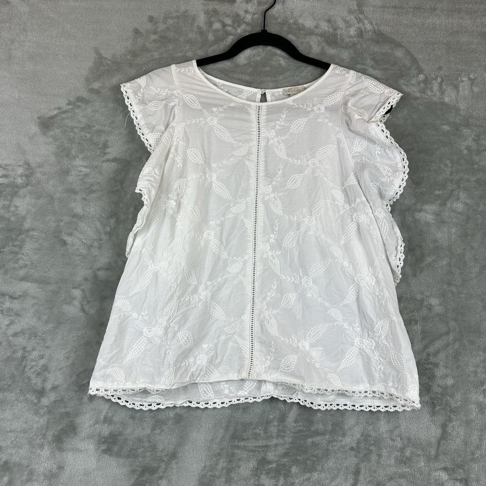 Hinge Top Blouse Women's XL White Eyelet Ruffle Sleeve Embroidered Floral Print